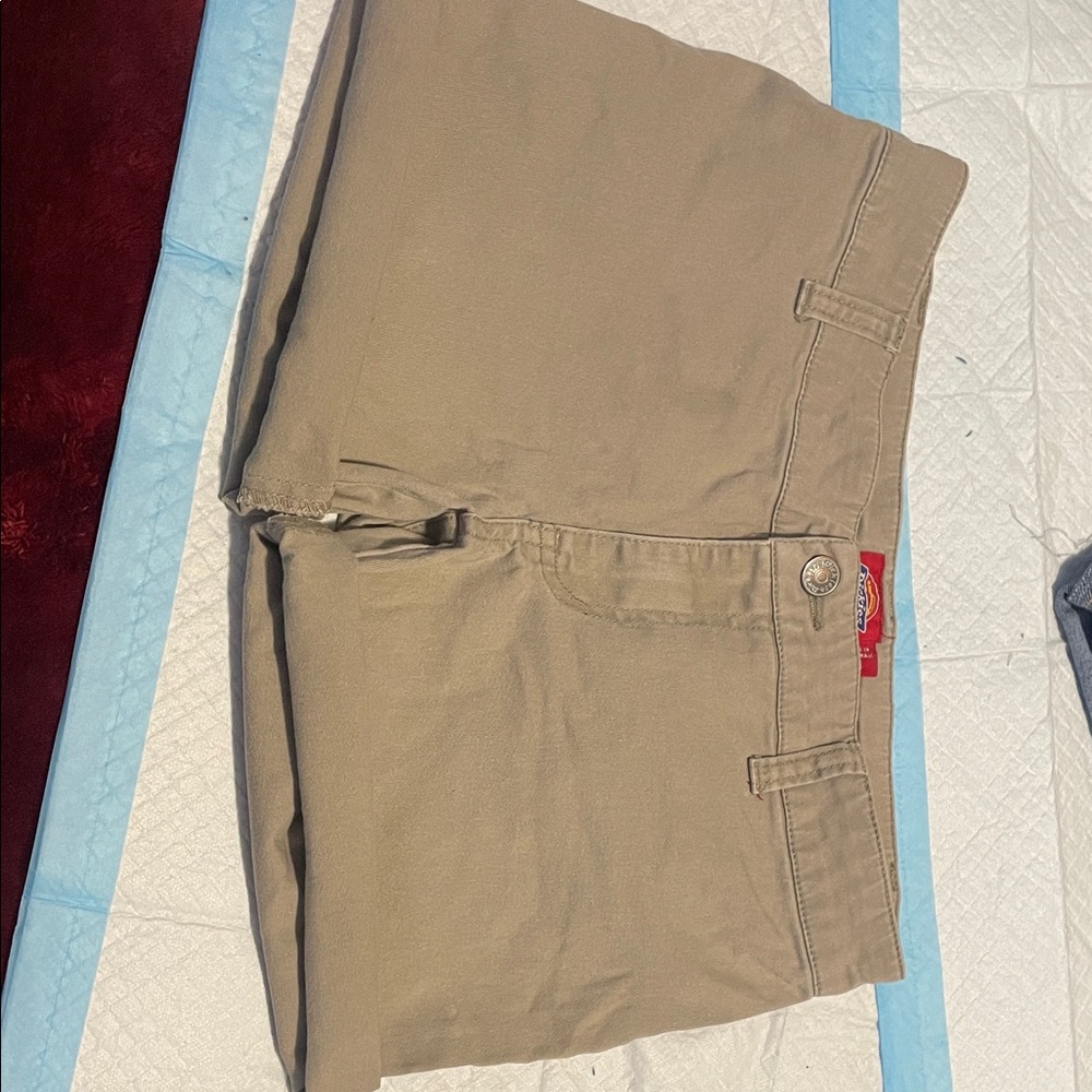 Dickies Khaki Shorts